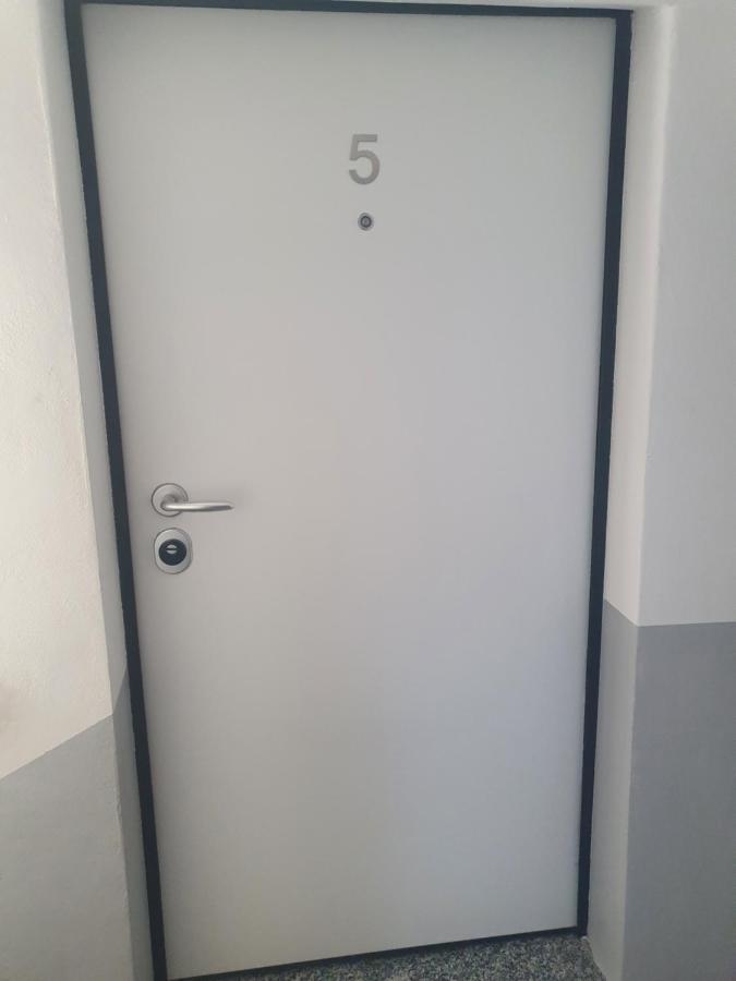 Curti Granda Hotel Rescaldina Екстериор снимка