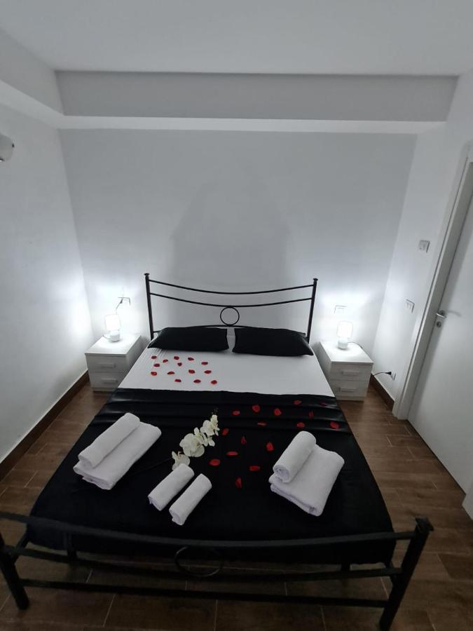 Curti Granda Hotel Rescaldina Екстериор снимка