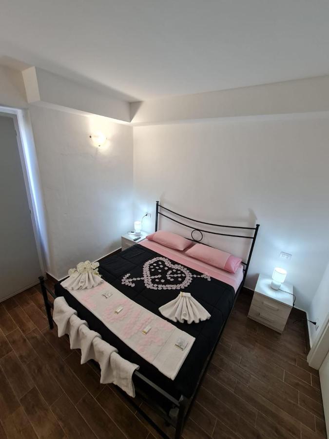 Curti Granda Hotel Rescaldina Екстериор снимка