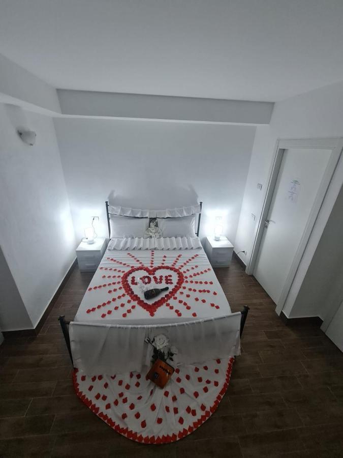 Curti Granda Hotel Rescaldina Екстериор снимка