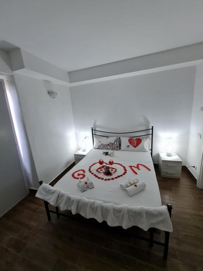 Curti Granda Hotel Rescaldina Екстериор снимка
