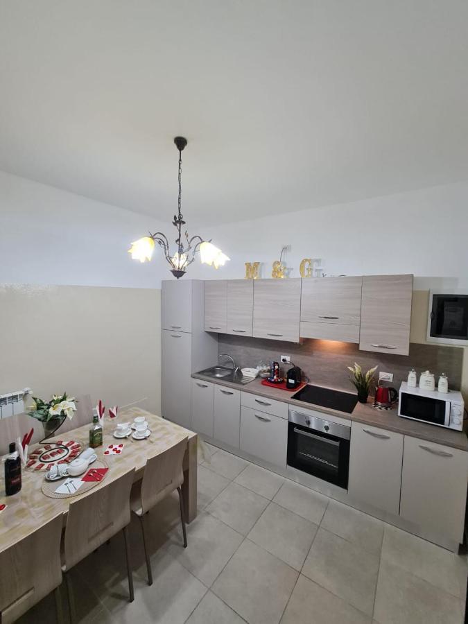 Curti Granda Hotel Rescaldina Екстериор снимка